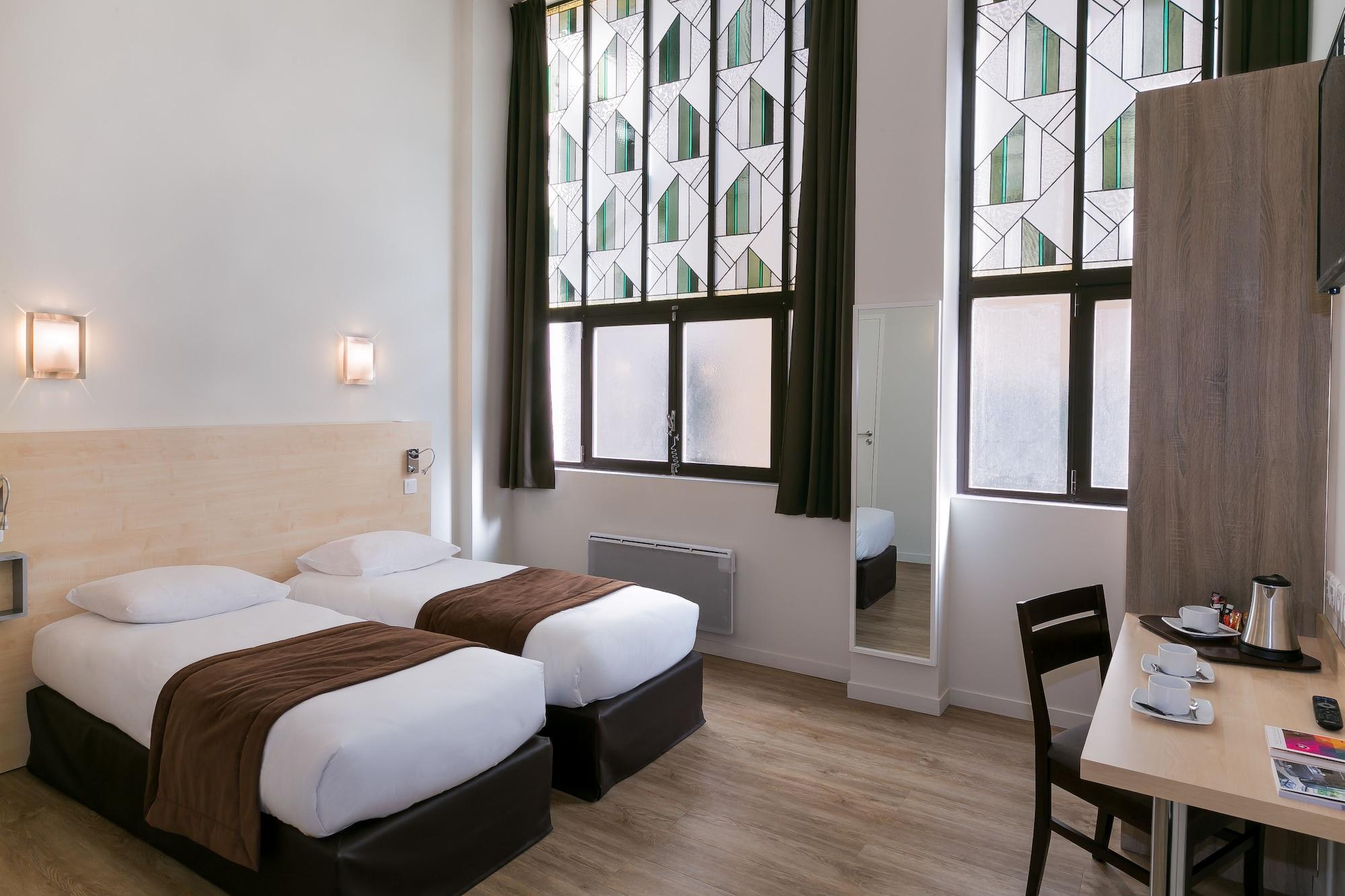 Hotel Foch Nancy Gare ภายนอก รูปภาพ