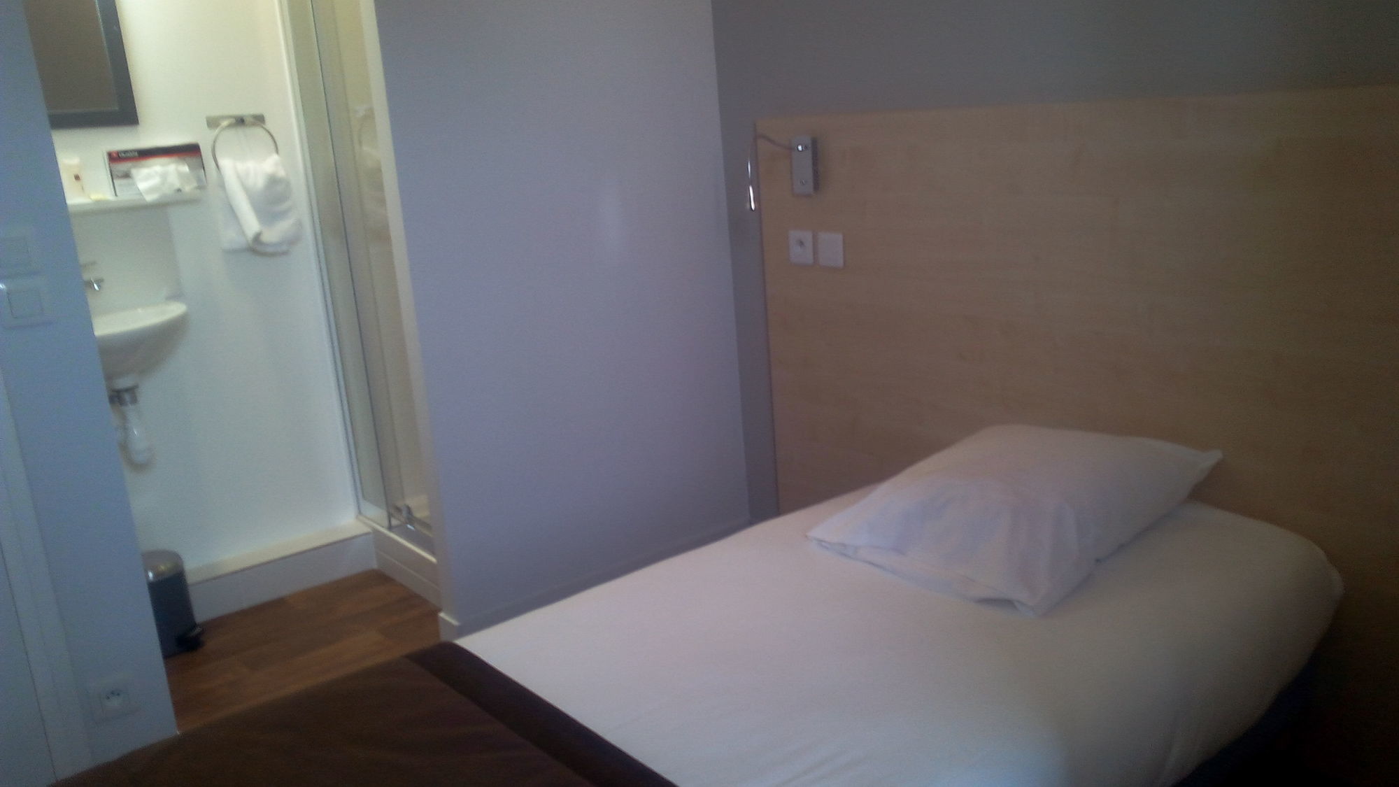 Hotel Foch Nancy Gare ภายนอก รูปภาพ